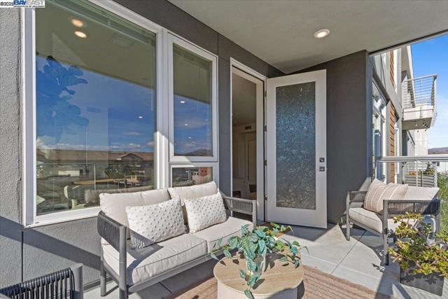 5925 Charlotte Dr, San Jose CA: https://media.crmls.org/mediaz/696d18eb-5e4d-44b0-b122-9ca2ffdaab09.jpg