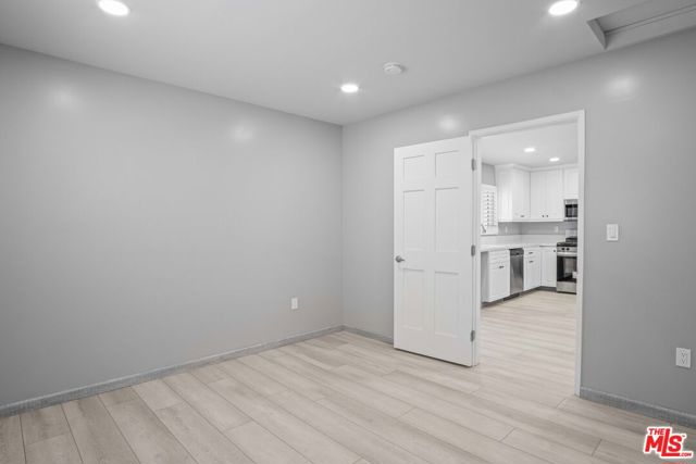 8322 Colegio Drive, Los Angeles CA: https://media.crmls.org/mediaz/696e7391-3767-48da-b0a5-1ff4c1dadb66.jpg