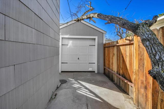 Image 78 of 79 For Address Not Provided