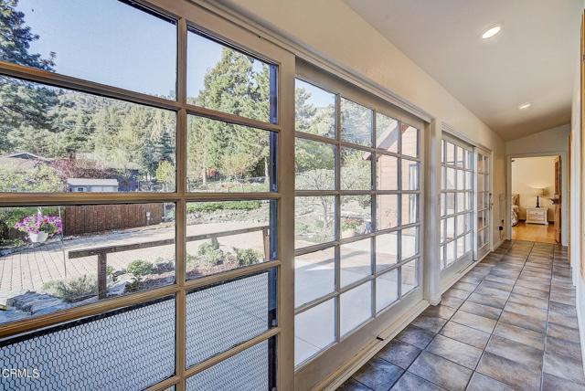 Detail Gallery Image 21 of 33 For 5390 Locarno Dr, Wrightwood,  CA 92397 - 3 Beds | 2 Baths