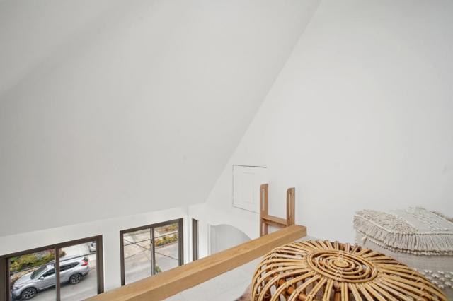 2183 45th Avenue, San Francisco CA: https://media.crmls.org/mediaz/696ffda8-5649-4ae1-83ff-4609b09af1b8.jpg