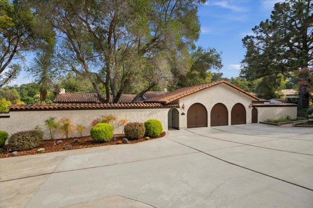 15390 Quito Road, Saratoga CA: https://media.crmls.org/mediaz/69705a9a-6d33-489e-956a-cd06efa25096.jpg