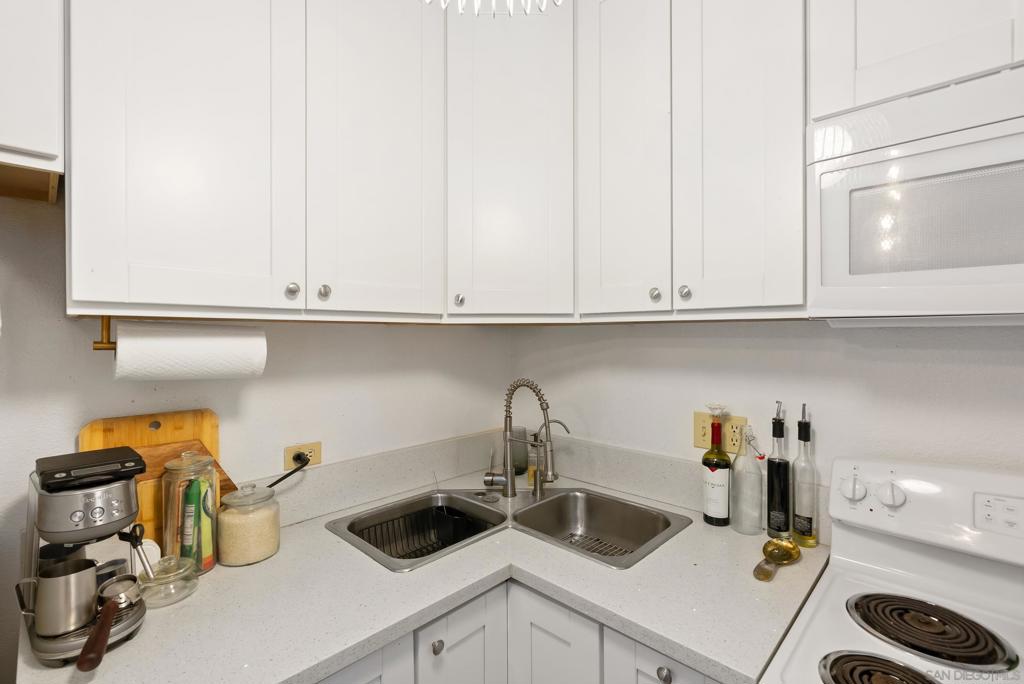 4921 Trojan Ave - photo 12