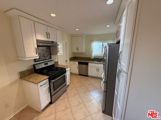 11648 Prager Avenue photo 6