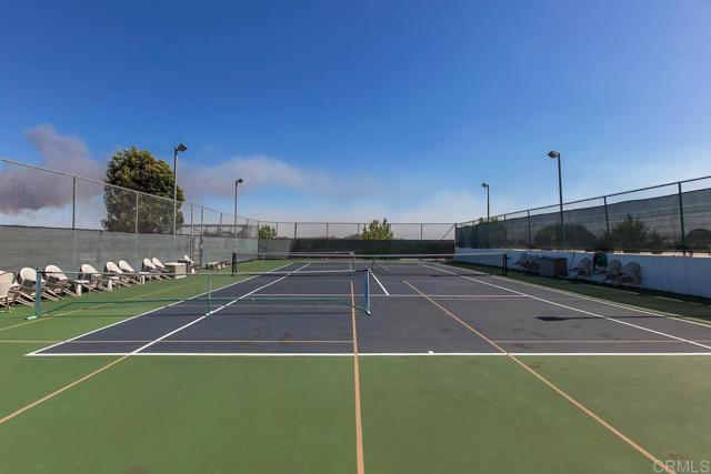 Detail Gallery Image 32 of 36 For 634 via Santa Paulo, Vista,  CA 92081 - 2 Beds | 2 Baths