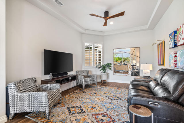 Dining Room/Den