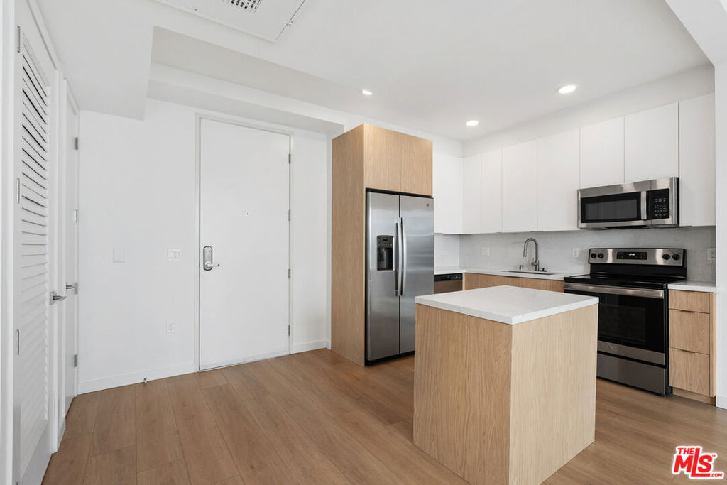 MLS #25616329 image #10