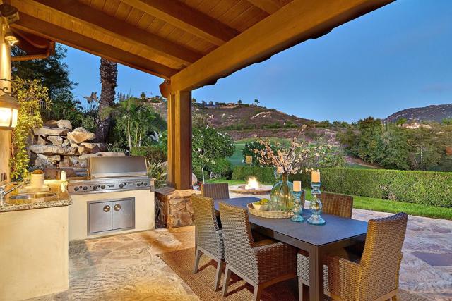 14155 Biscayne Pl, Poway CA: https://media.crmls.org/mediaz/697500cc-3e6d-4a4f-9c0b-99e8f9ea015d.jpg