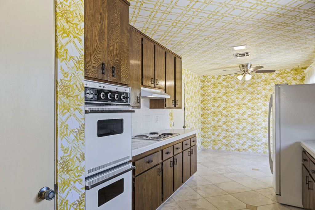 MLS #219137701DA image #14