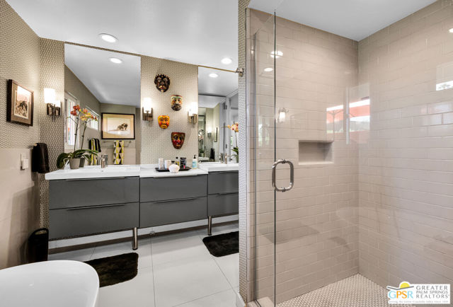 2285 S Calle Palo Fierro, Palm Springs, CA 92264