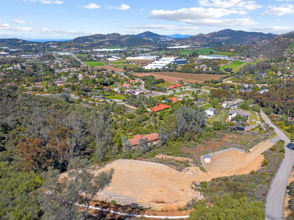 MLS #250022372SD image #21