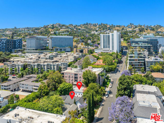 1229 N Olive Drive, West Hollywood CA: https://media.crmls.org/mediaz/697a3afc-3a0a-49c4-a6a7-5469fe382471.jpg