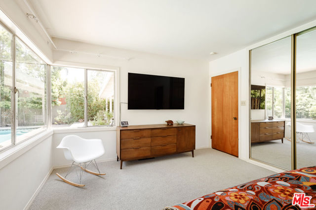 4110 Pine Avenue, Long Beach CA: https://media.crmls.org/mediaz/697afccf-458a-4ea8-bba3-211cb702de30.jpg