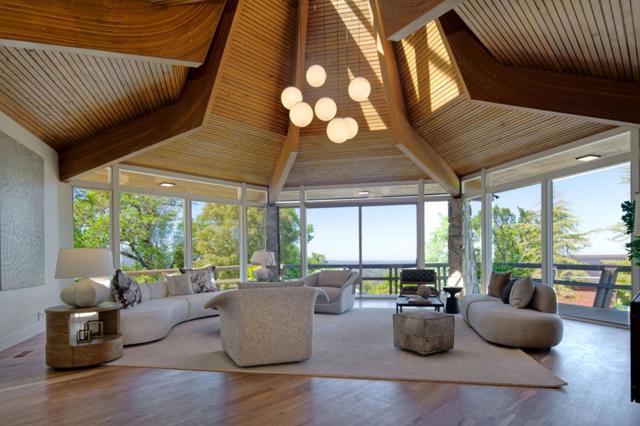 Image 7 of 50 For 135 Hill Top Drive