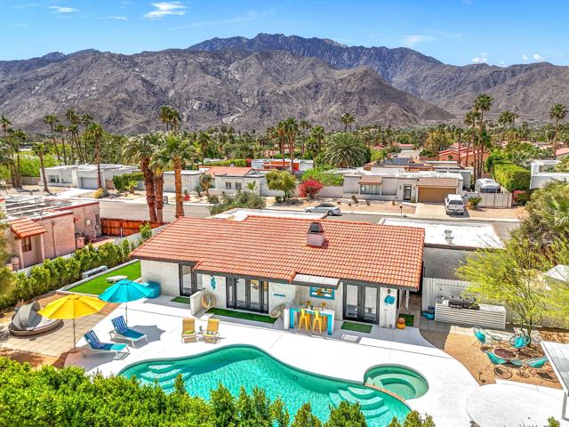 1862 N Nogales Way, Palm Springs CA: https://media.crmls.org/mediaz/697c451e-971f-43d6-a3d0-3c0f2fe1a1dd.jpg