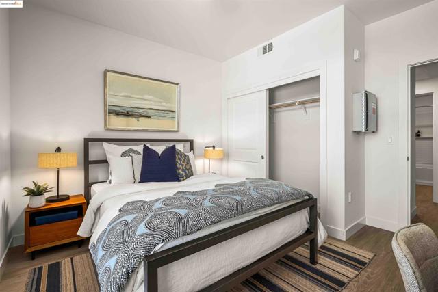 500 Somi Ct, Hayward CA: https://media.crmls.org/mediaz/697d38ed-4333-43a1-bdee-a81a54d45430.jpg