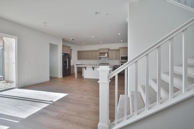 590 Santa Lucia Way, Marina CA: https://media.crmls.org/mediaz/697d7ac4-980f-4347-877b-0d03581529f6.jpg