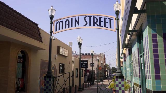 400 Mariners Island Boulevard, San Mateo CA: https://media.crmls.org/mediaz/697e0091-b65d-4c23-afd9-b7875e571063.jpg