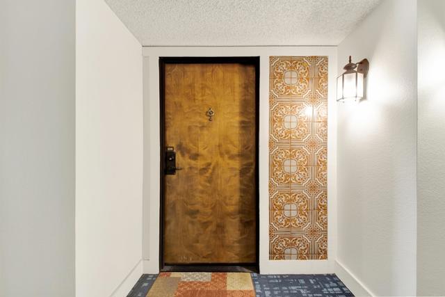 Detail Gallery Image 4 of 32 For 12555 Oaks North Dr #206,  San Diego,  CA 92128 - 2 Beds | 2 Baths