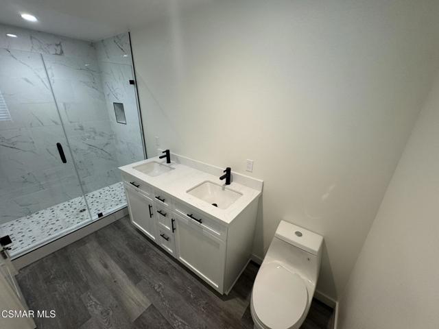 17018 Midwood Drive, Granada Hills CA: https://media.crmls.org/mediaz/6980f7ff-aa83-4375-b0e2-9ffb1a898b38.jpg