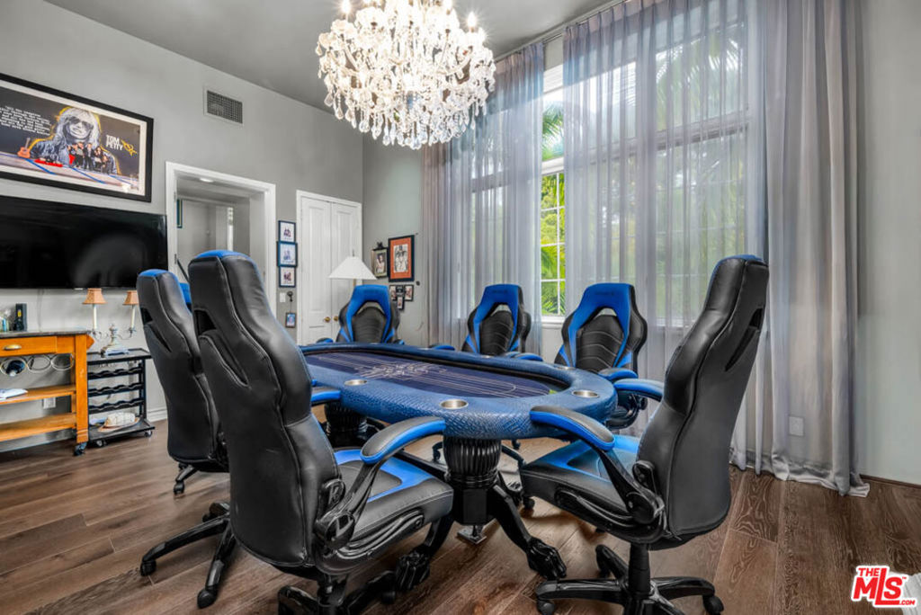 MLS #26844947 image #34