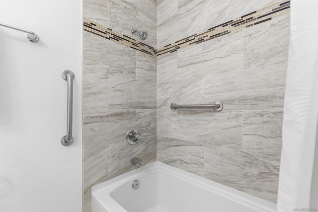 5319 Northridge Ave, San Diego CA: https://media.crmls.org/mediaz/69811dbf-6ba5-400b-8cff-f325aab805a5.jpg