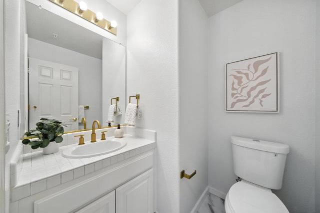 1151 La Rochelle Terrace, Sunnyvale CA: https://media.crmls.org/mediaz/6981ab47-7984-403f-bbba-d48950257f64.jpg