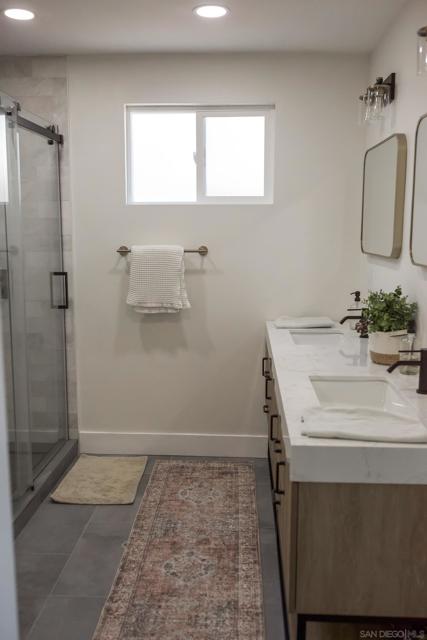 1615 Honey Hill Rd, El Cajon CA: https://media.crmls.org/mediaz/698396fc-1153-499f-b922-74b22d1b7b71.jpg