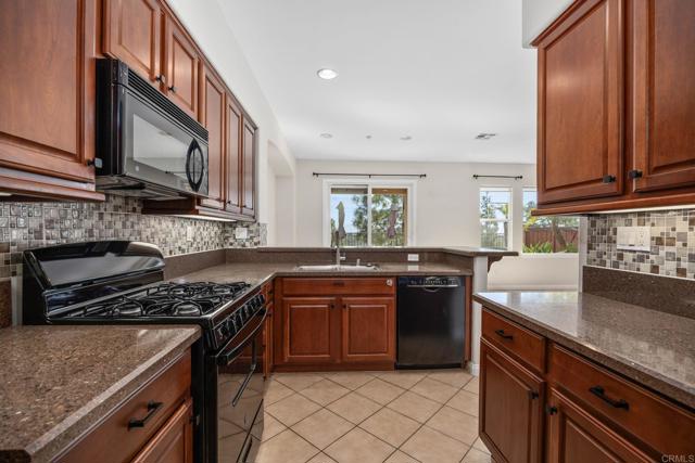 Detail Gallery Image 28 of 49 For 1235 Highbluff Ave, San Marcos,  CA 92078 - 3 Beds | 2/1 Baths
