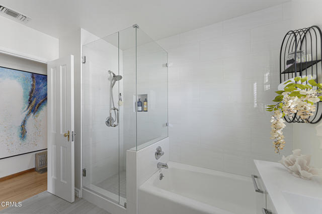 604 N Sunnyslope Avenue, Pasadena CA: https://media.crmls.org/mediaz/6985fd3c-debb-4f9f-96aa-050769905dca.jpg