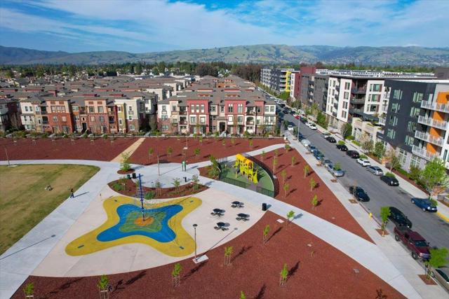 1011 Bellante Lane, San Jose CA: https://media.crmls.org/mediaz/698620cc-cc51-4138-a025-978f1717731e.jpg