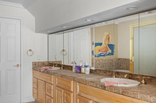 1855 Llagas Road, Morgan Hill CA: https://media.crmls.org/mediaz/69864ef8-37f9-4535-bc8f-885cecdaada3.jpg