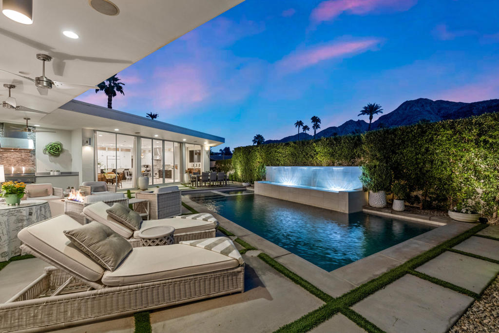 MLS #219141699DA image #2