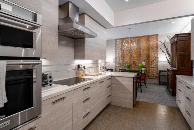 74 Lakeview Drive, Palm Springs CA: https://media.crmls.org/mediaz/6988d07d-e6a2-4772-b965-dd0094495430.jpg