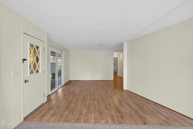 Detail Gallery Image 9 of 37 For 222 Calle Fronte #29,  Camarillo,  CA 93012 - 2 Beds | 2 Baths