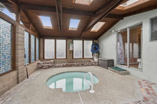 17848 Berta Canyon Road, Salinas CA: https://media.crmls.org/mediaz/69896603-a743-4931-b26c-e5438f641919.jpg