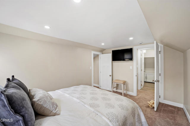 Detail Gallery Image 18 of 23 For 201 S S Olive St, Ventura,  CA 93001 - 3 Beds | 2 Baths