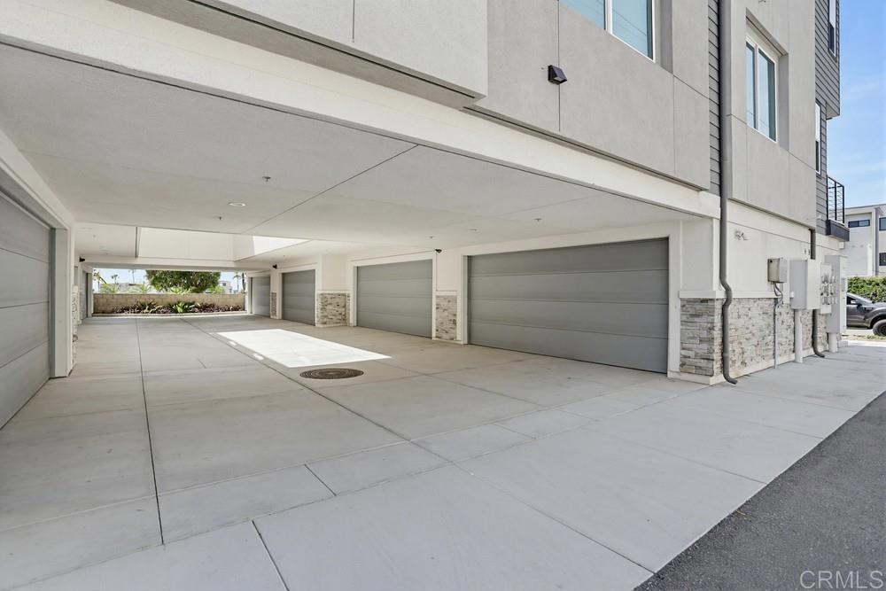307 West Street - photo 3
