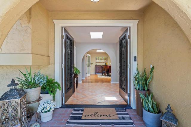 17441 Blue Jay Drive, Morgan Hill CA: https://media.crmls.org/mediaz/698afaea-7081-4861-b2e8-ad7d01a539fb.jpg