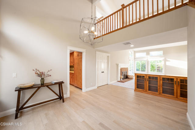 2008 Goldenrod Court, Westlake Village CA: https://media.crmls.org/mediaz/698cad1e-8871-4e05-8cab-5df212ebcf44.jpg