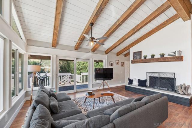 2025 Forester Creek Rd, El Cajon CA: https://media.crmls.org/mediaz/698e5f30-ea72-4351-a3c6-d9eb05aad182.jpg