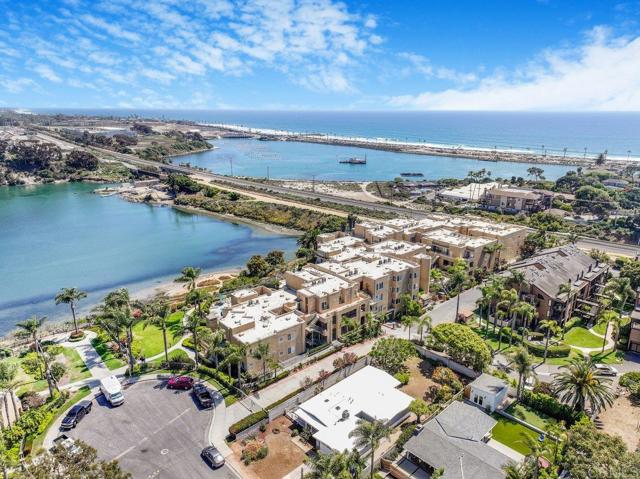 Detail Gallery Image 31 of 34 For 4021 Canario St #235,  Carlsbad,  CA 92008 - 3 Beds | 3 Baths