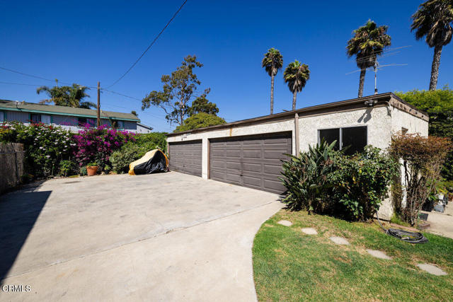 Detail Gallery Image 8 of 16 For 467 W Simpson St, Ventura,  CA 93001 - 4 Beds | 2/2 Baths