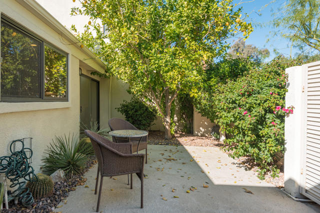 34955 Mission Hills Drive, Rancho Mirage CA: https://media.crmls.org/mediaz/6991b1b1-8d9b-4720-8911-d5910ba8ae1d.jpg