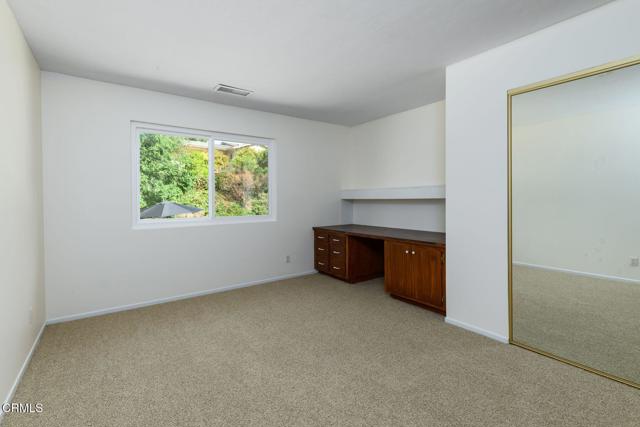 Image 42 of 63 For 5973 Canon Court