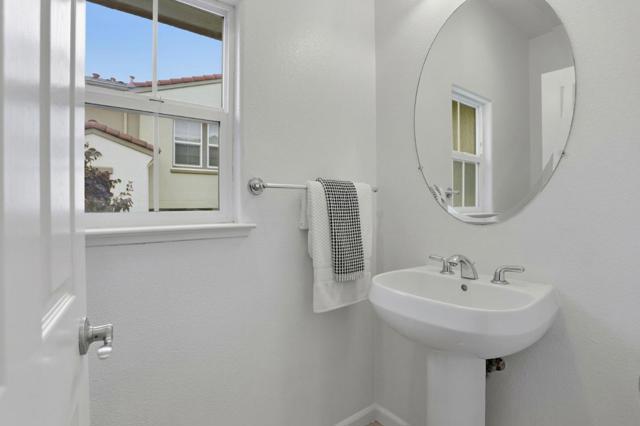 745 Mente Linda Loop, Milpitas CA: https://media.crmls.org/mediaz/69935229-418b-4c66-a4d6-5a01c5faa60e.jpg