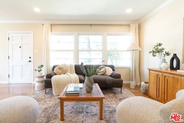 3 Bed Home for Sale in Los Angeles, California