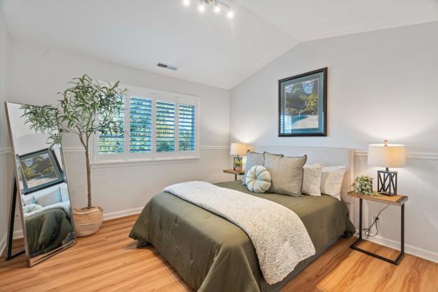 18 Sherman Court, Scotts Valley CA: https://media.crmls.org/mediaz/69945b3e-90c1-4eee-82c9-9eb9d5f67898.jpg