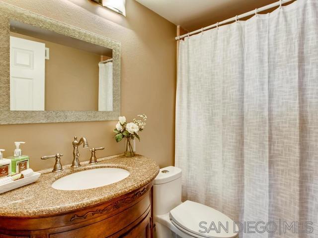 Image 18 of 30 For 5122 Edgeworth