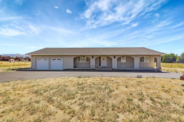 13560 Santa Teresa Boulevard, San Martin CA: https://media.crmls.org/mediaz/6994ee45-feec-48df-af97-fc1eebd310e2.jpg